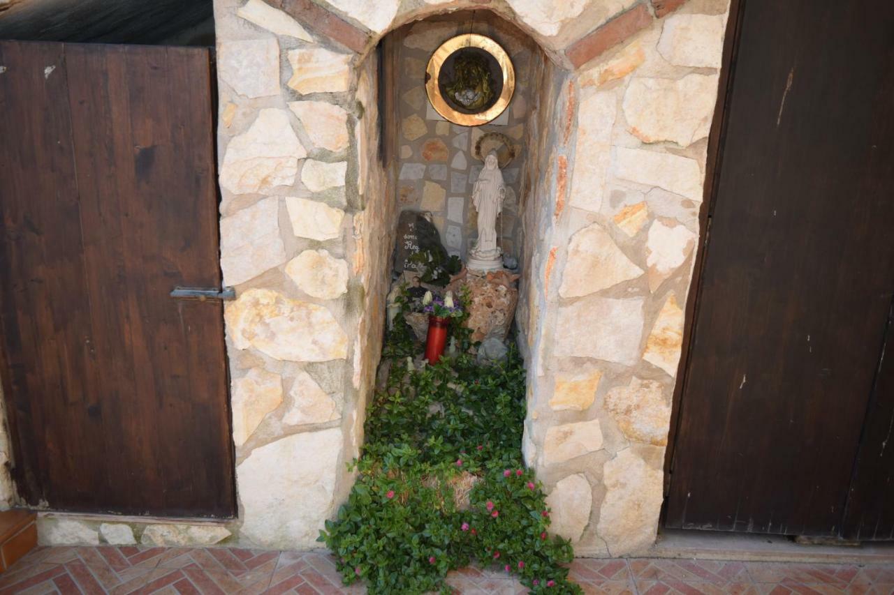 Bed &Breakfast Pinetamare Bed & Breakfast Castel Volturno Dış mekan fotoğraf
