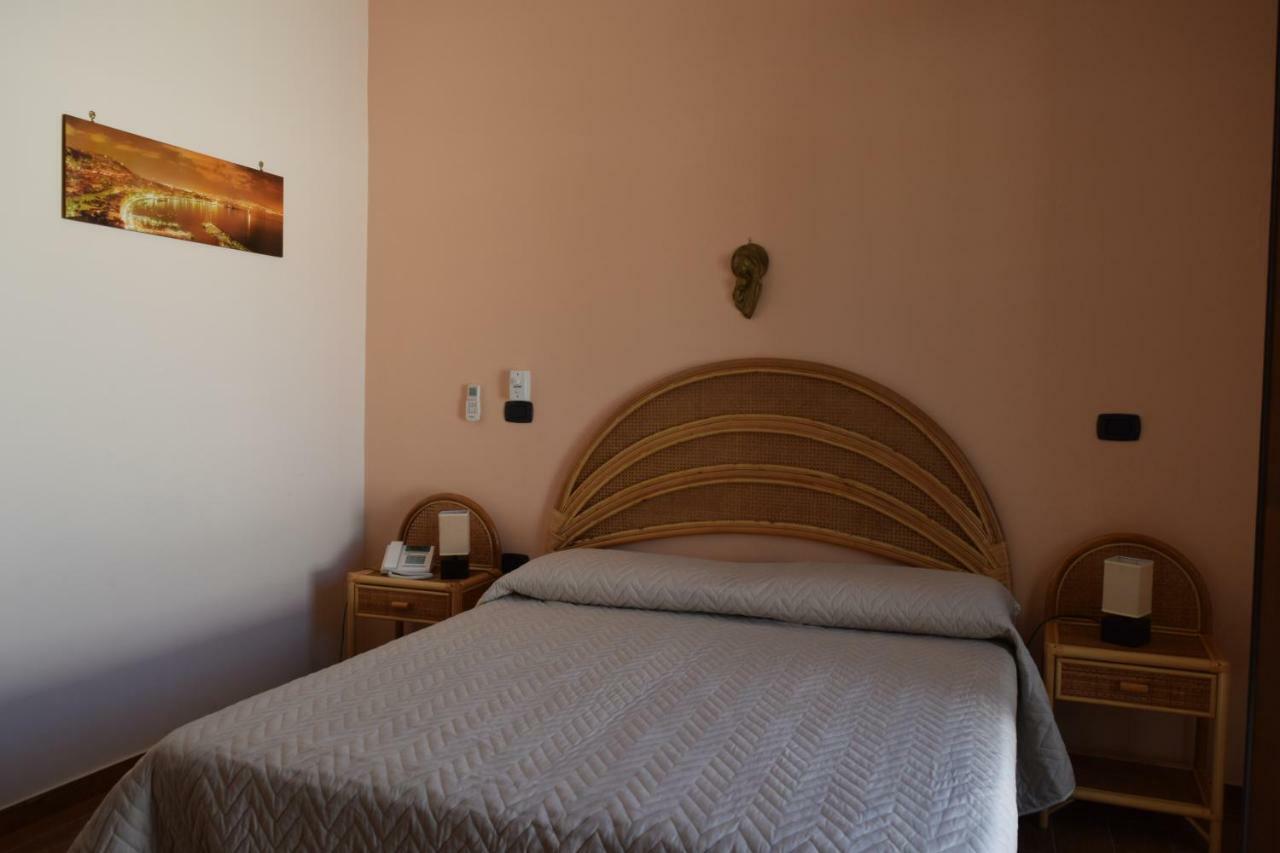 Bed &Breakfast Pinetamare Bed & Breakfast Castel Volturno Dış mekan fotoğraf